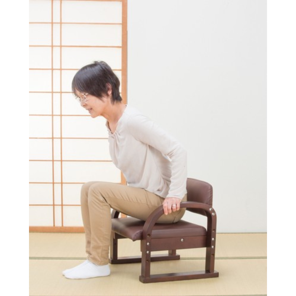 Chaise de sol japonaise en bois avec accoudoirs – 3 coloris｜Fabriqué au Japon